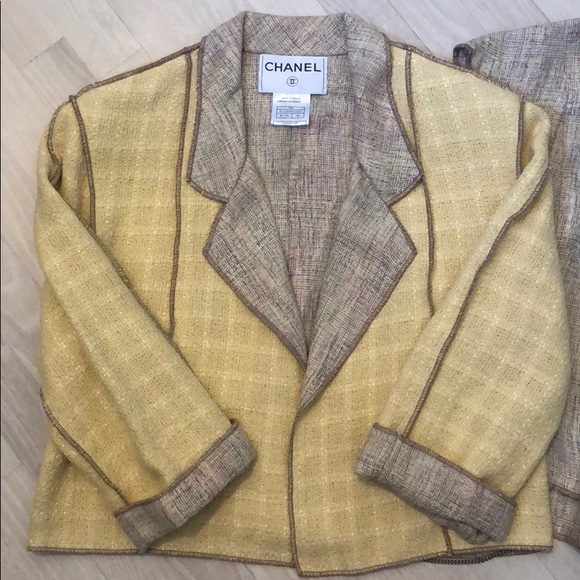 Vintage CHANEL 3 Piece Skirt Suit - Picture 2 of 8